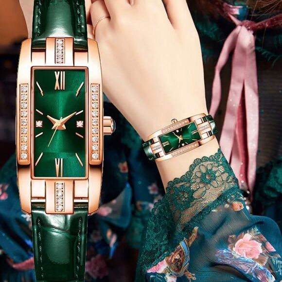 RECTANGLE RHINESTONE QUARTZ WATCH - Picture 1 of 2